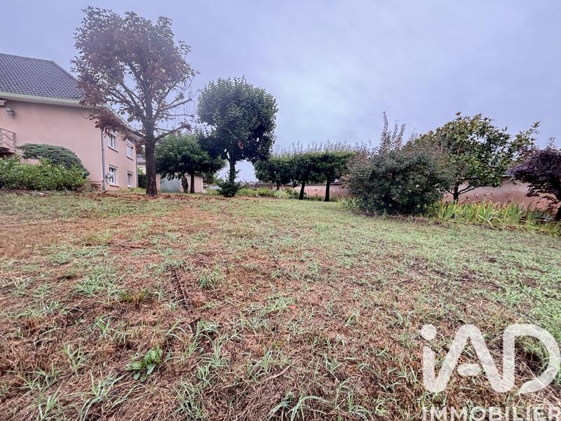 Maison - 200 m² - 8 pièces