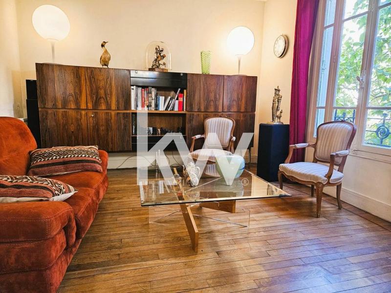 Maison - 95 m² - 5 pièces