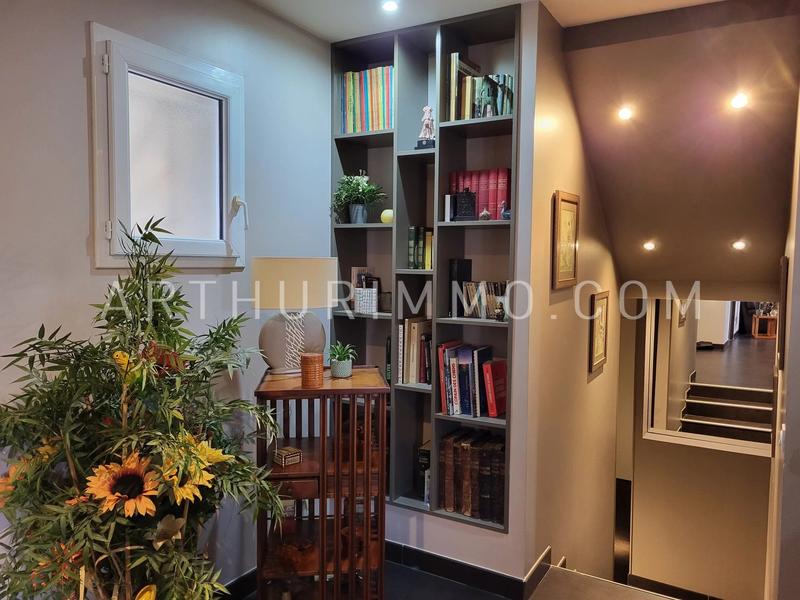 Appartement - 111 m² - 4 pièces