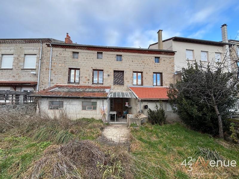 Maison - 137 m² - 7 pièces