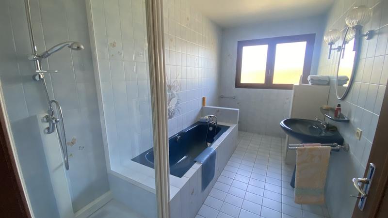 Maison - 136 m² - 5 pièces