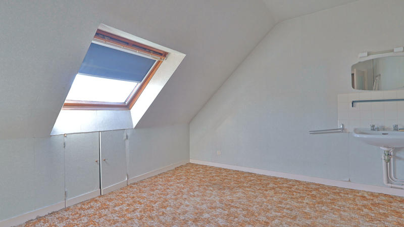 Maison - 139 m² - 8 pièces