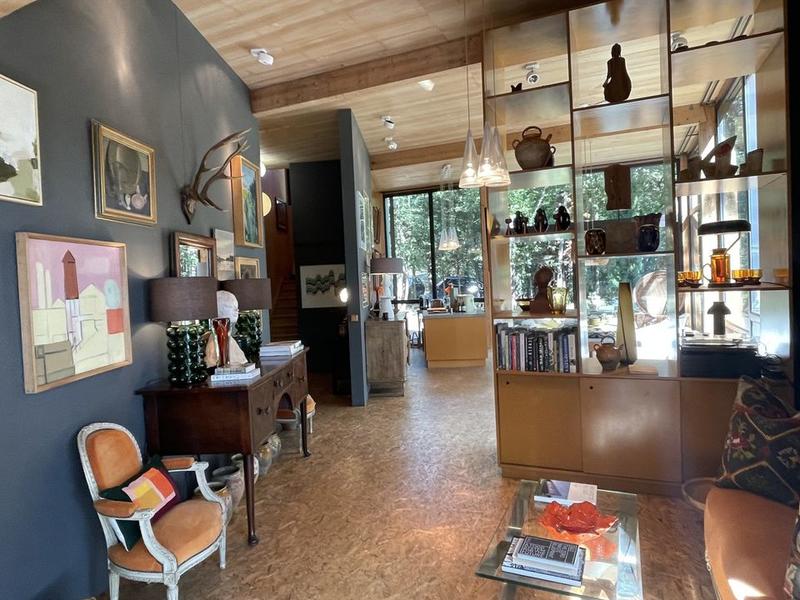 Maison - 240 m² - 6 pièces