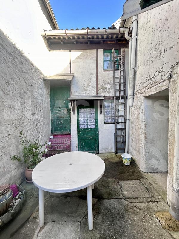 Maison de village - 74 m² - 4 pièces