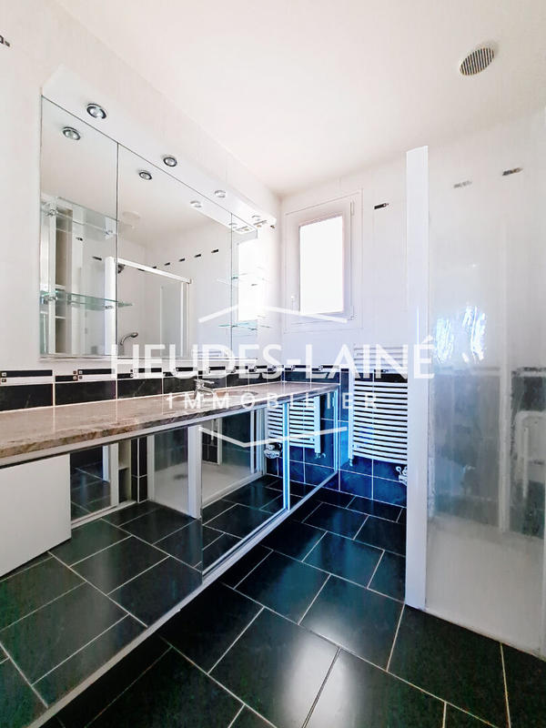 Maison - 127 m² - 6 pièces