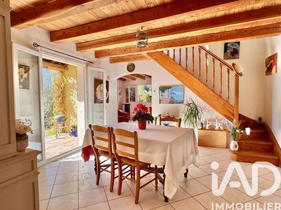 Maison - 160 m² - 4 pièces
