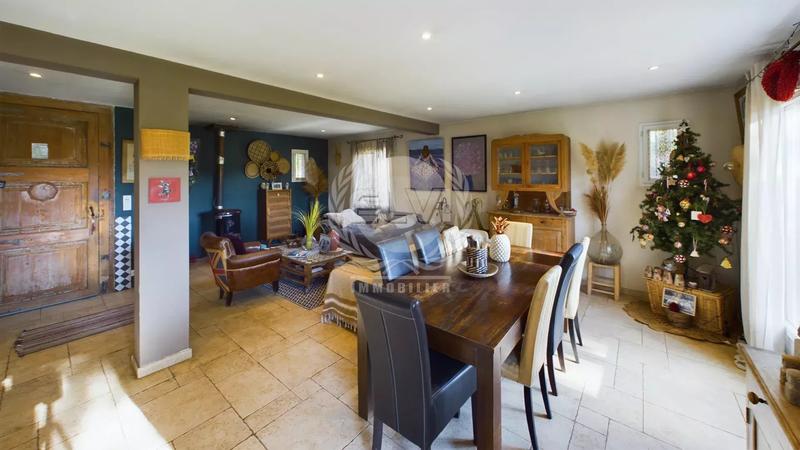 Villa - 163 m² - 5 pièces