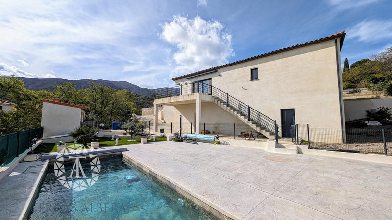 Villa - 157 m² - 7 pièces