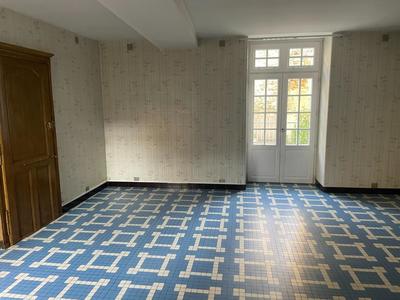 Maison - 166 m² - 7 pièces