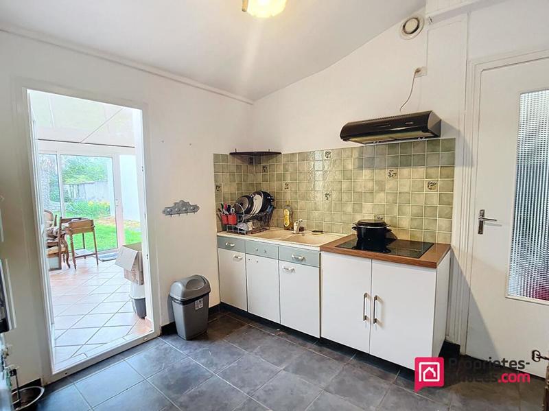 Maison - 99 m² - 5 pièces