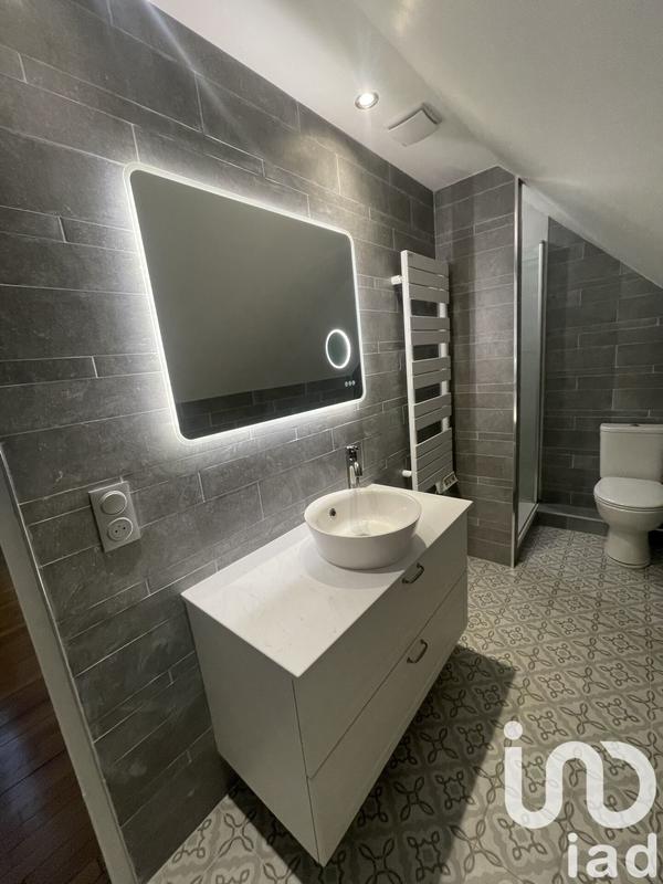 Maison - 93 m² - 5 pièces