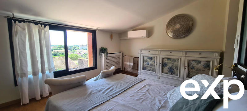 Maison ancienne - 185 m² - 8 pièces