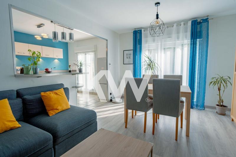 Maison - 104 m² - 5 pièces
