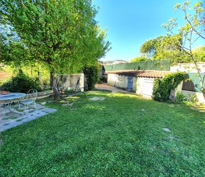 Maison traditionnelle - 130 m² - 5 pièces