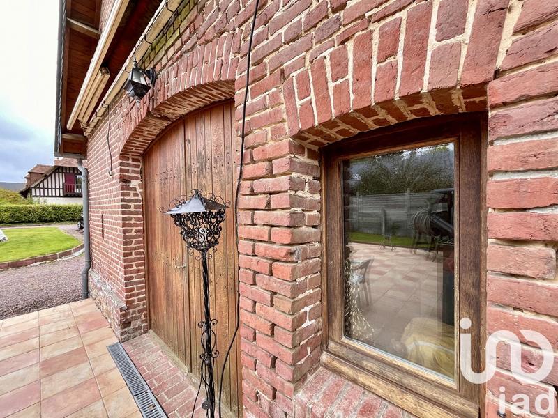 Maison - 220 m² - 8 pièces