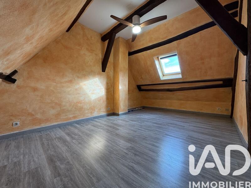 Maison de village - 88 m² - 5 pièces