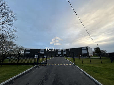 Local d'activités - 173 m²