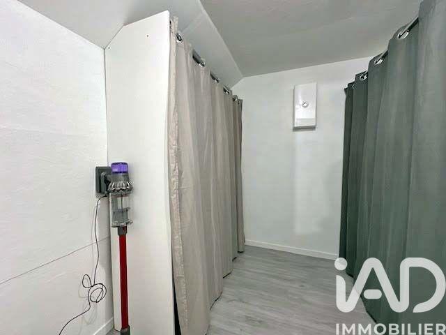 Maison - 180 m² - 5 pièces