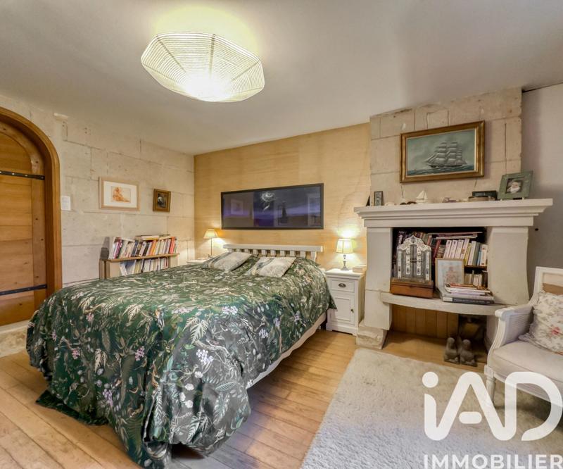 Maison - 225 m² - 8 pièces