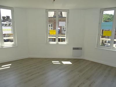 Appartement - 85 m² - 3 pièces