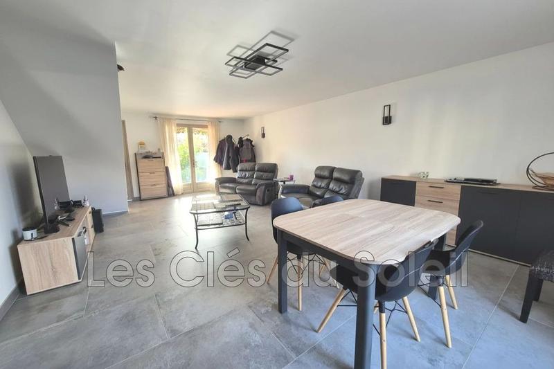 Maison - 113 m² - 5 pièces