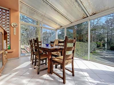 Maison - 200 m² - 7 pièces