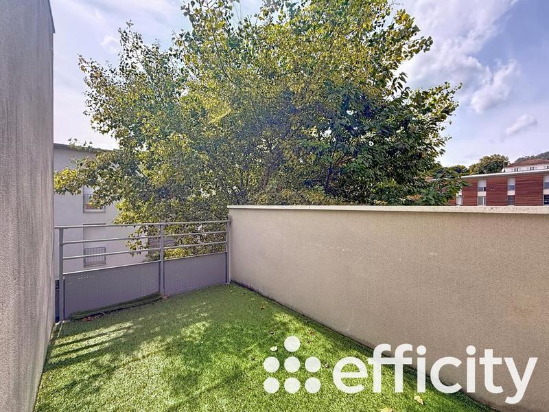 Appartement - 105 m² - 5 pièces