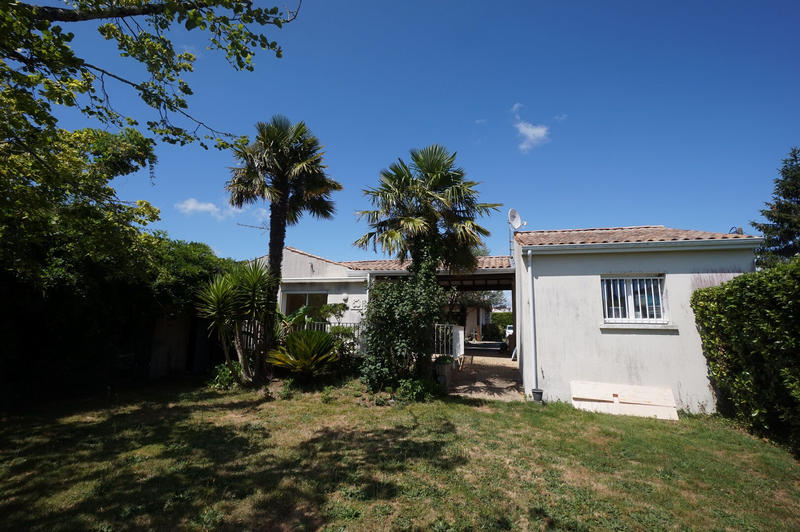 Maison - 180 m² - 6 pièces