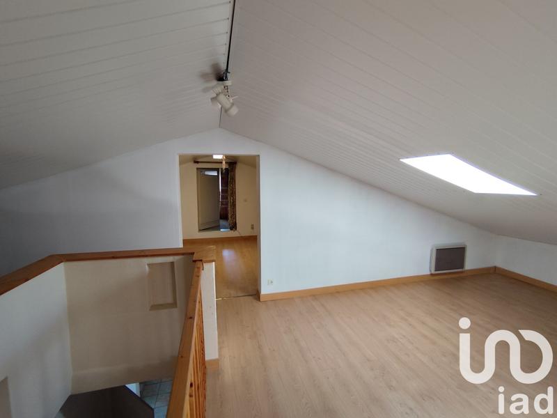 Maison - 181 m² - 5 pièces