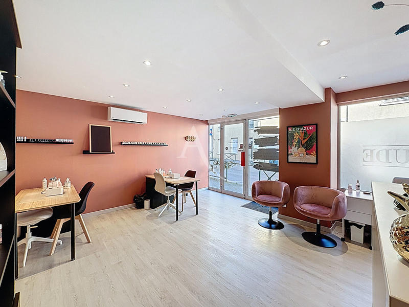 Fonds de commerce - 80 m²