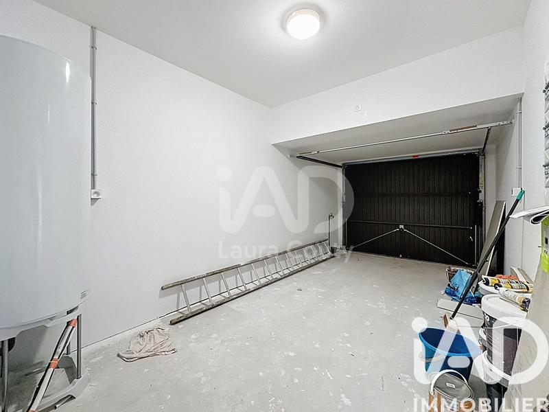 Maison - 99 m² - 5 pièces