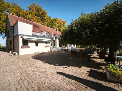 Fonds de commerce - 706 m²