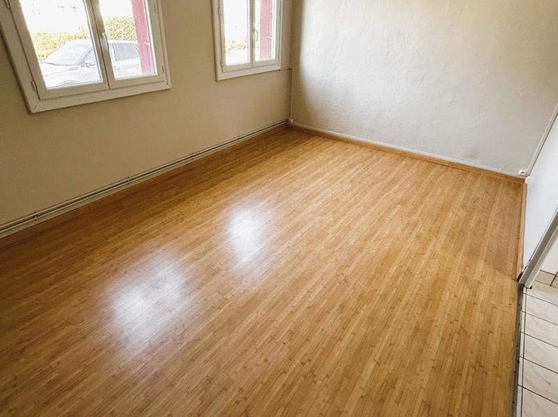 Maison - 103 m² - 8 pièces