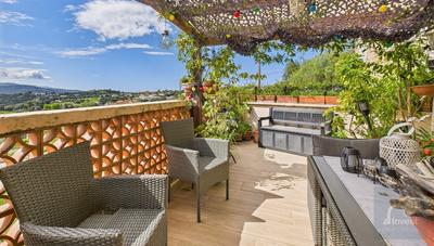 Maison traditionnelle - 105 m² - 5 pièces