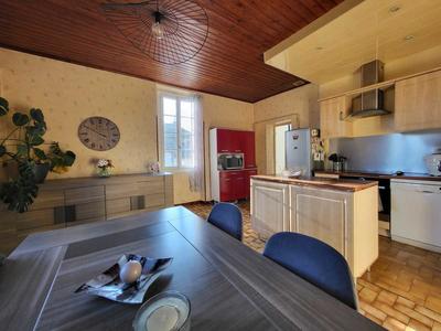 Maison ancienne - 200 m² - 9 pièces