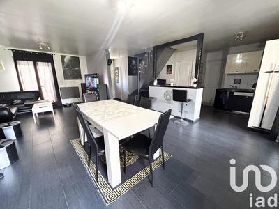 Maison - 85 m² - 4 pièces