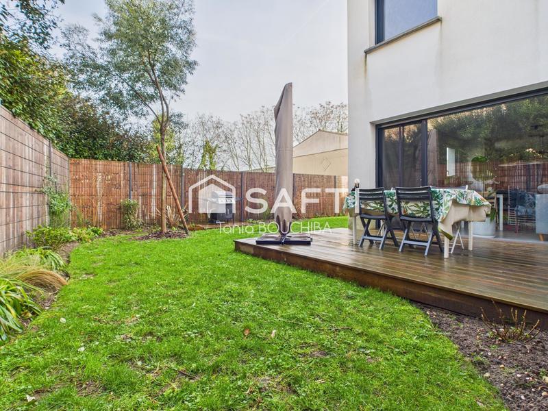 Maison - 90 m² - 4 pièces