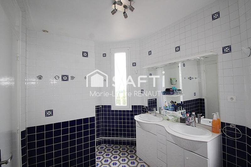 Maison de maîtres - 335 m² - 10 pièces