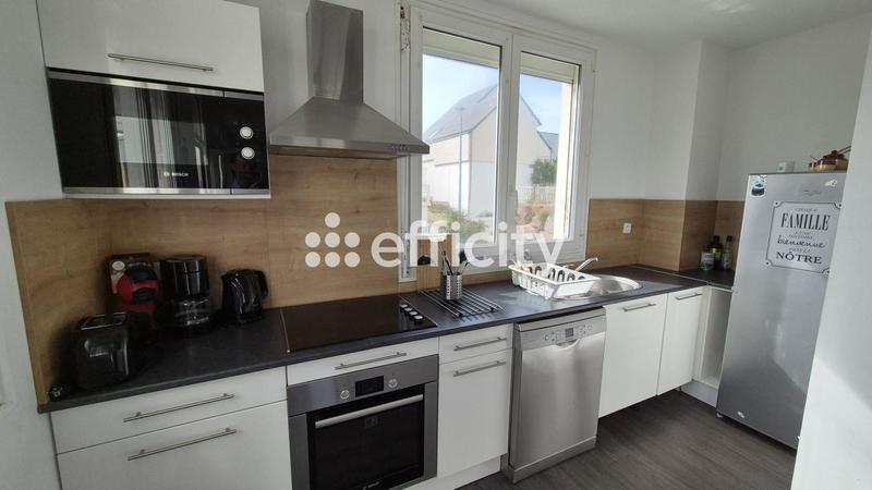 Maison - 138 m² - 9 pièces