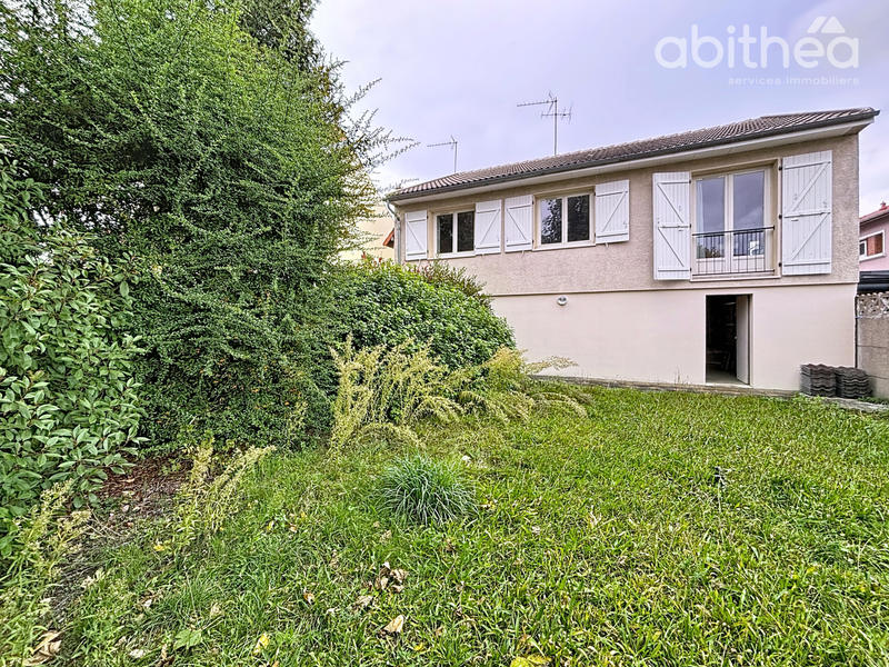 Maison - 83 m² - 5 pièces