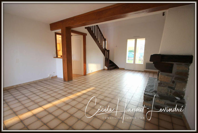 Maison - 92 m² - 6 pièces