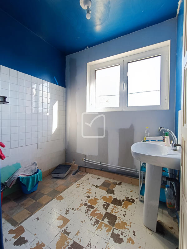 Maison - 187 m² - 7 pièces