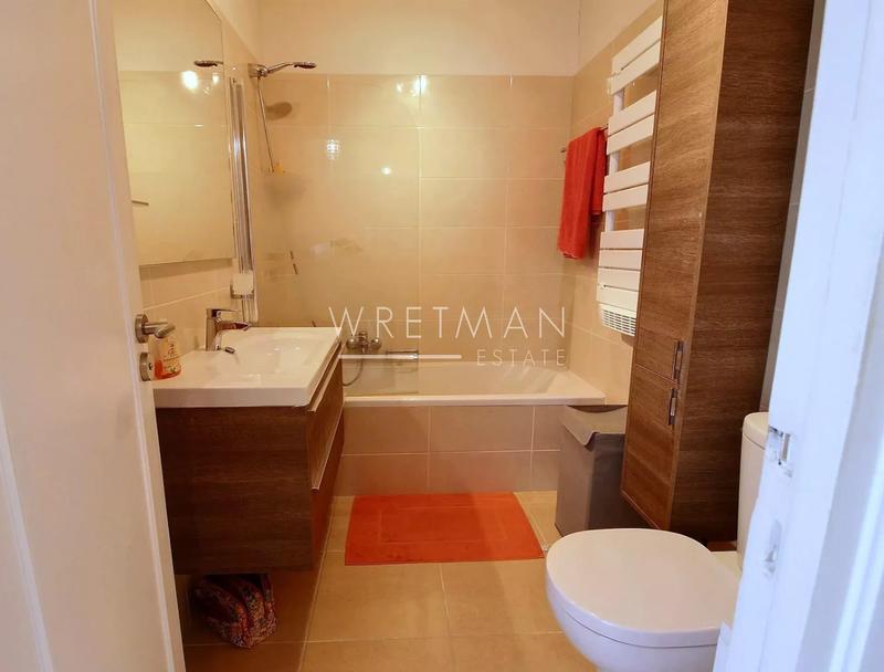 Appartement - 82 m² - 3 pièces