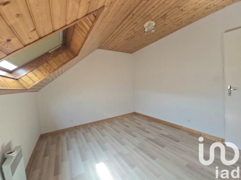 Appartement - 99 m² - 6 pièces