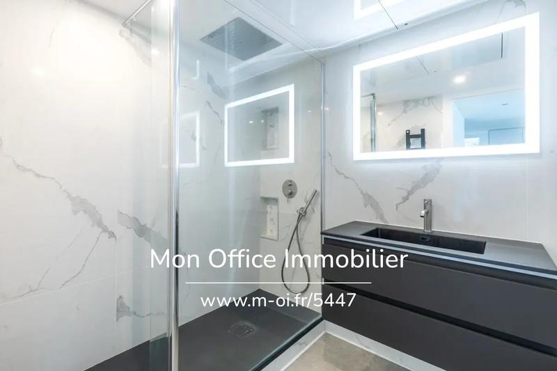 Penthouse - 135 m² - 4 pièces