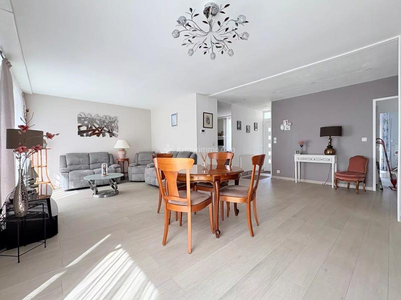 Maison - 103 m² - 4 pièces