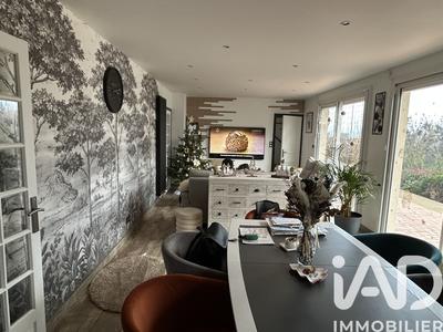 Maison - 135 m² - 5 pièces