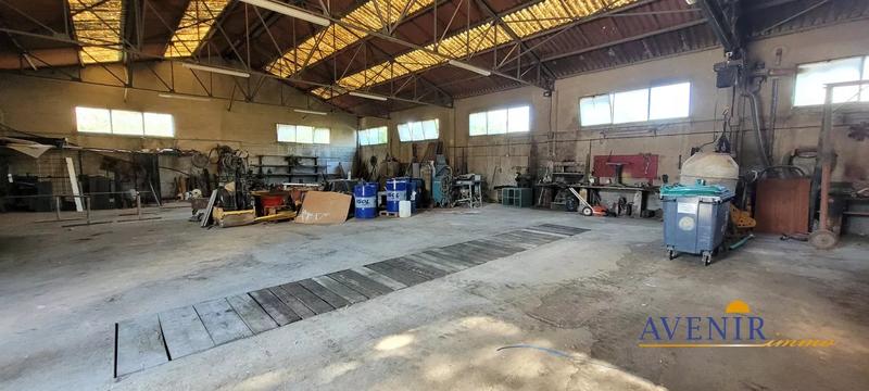 Immeuble - 975 m² - 10 pièces