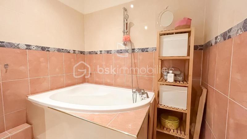 Appartement - 56 m² - 3 pièces