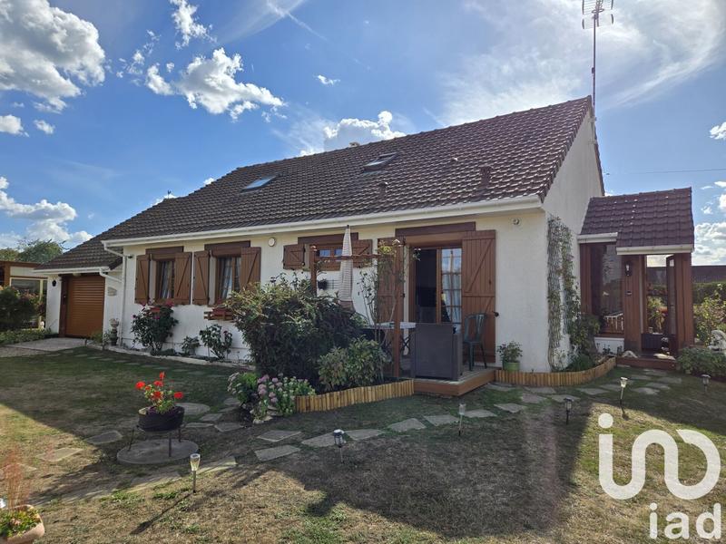 Maison - 131 m² - 8 pièces